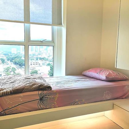 Deluxe And Feel Like A Home 1, 3-6 Pax ,Netflix, Georgetown Kültér fotó